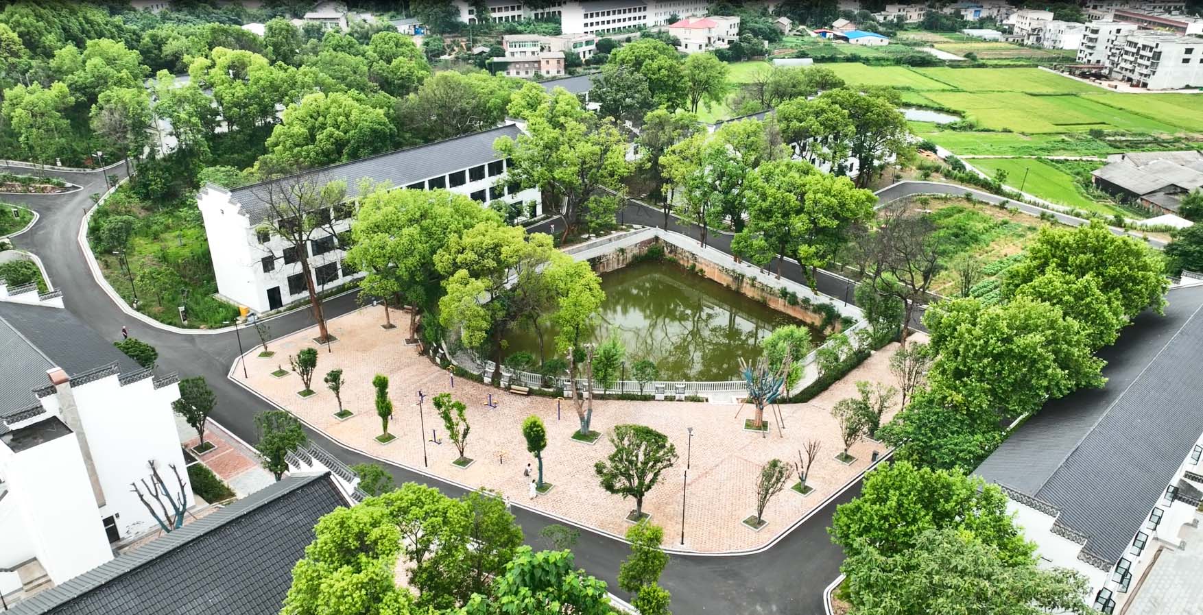 俯瞰華遠康養(yǎng)中心，優(yōu)美的環(huán)境