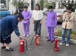華遠康養(yǎng)筑牢安全防線，全面開展消防安全大檢查